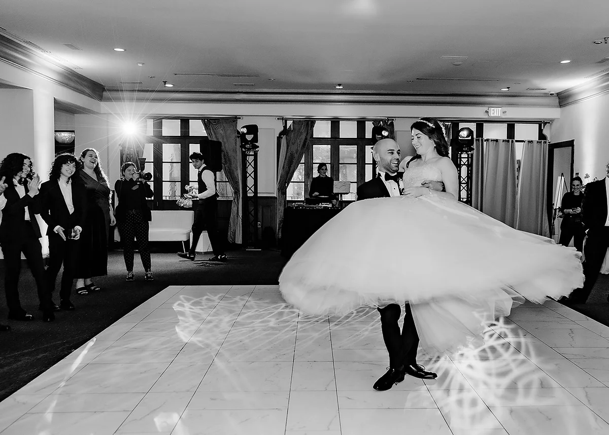 Brazilian wedding DJ NYC Flavya Gaeta