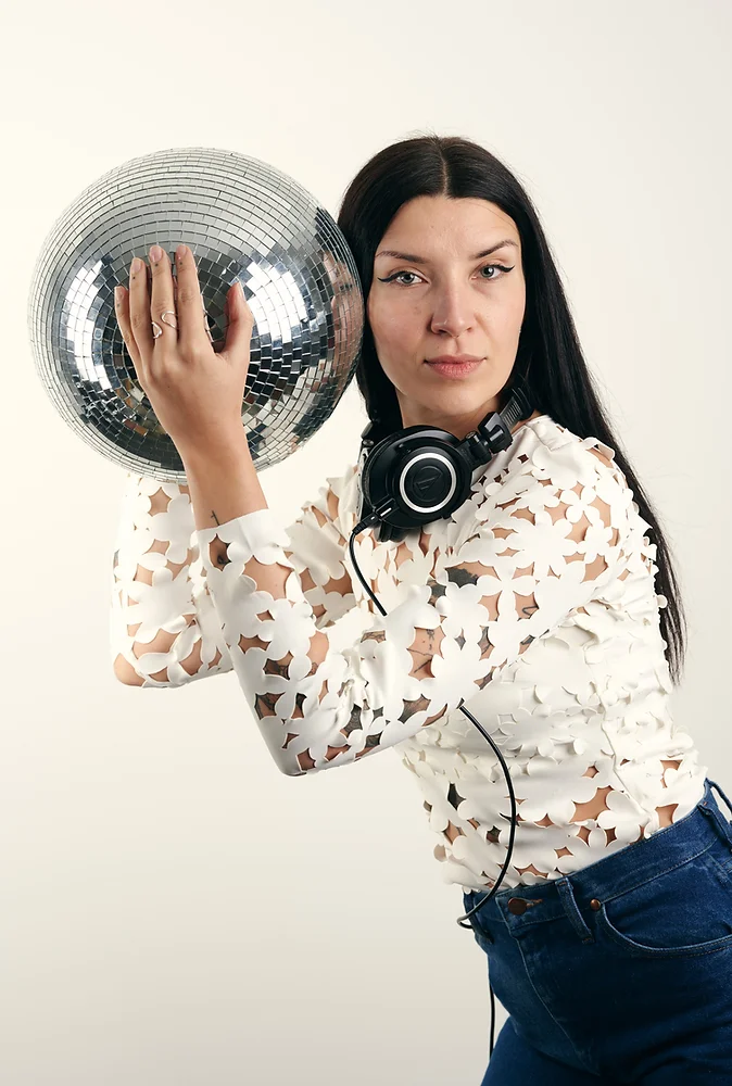female wedding dj nyc xenia