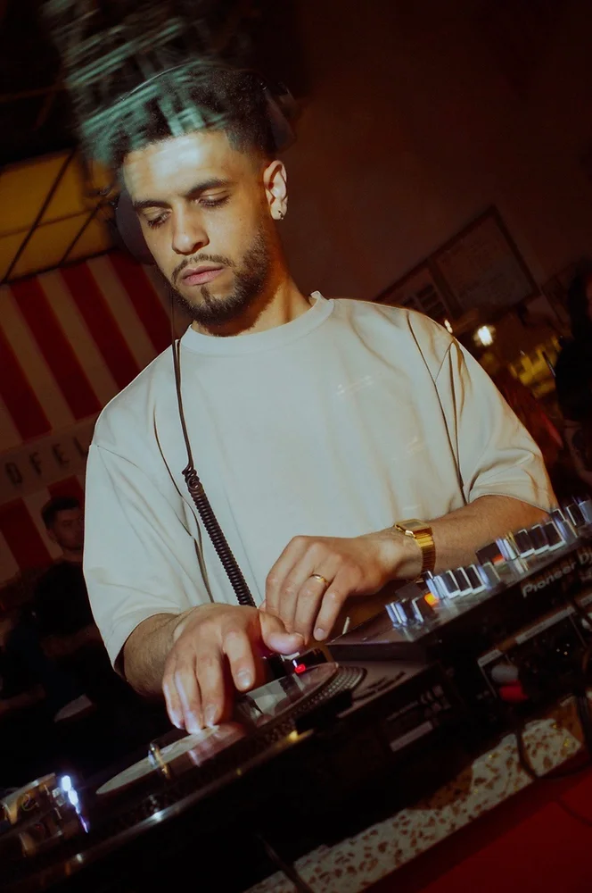 nyc wedding dj jonathan romero