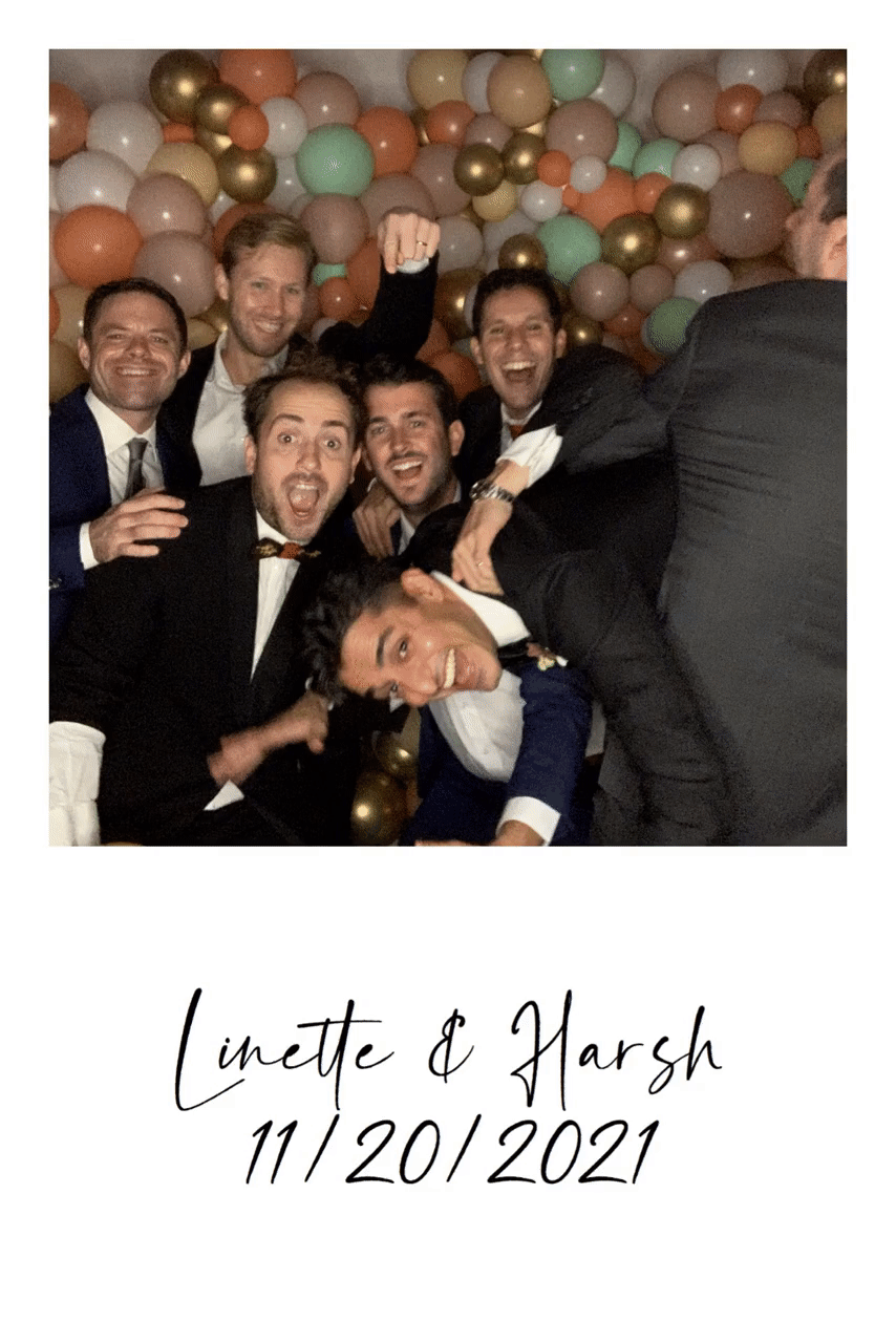 nyc-photo-booth-at-wedding-6.gif