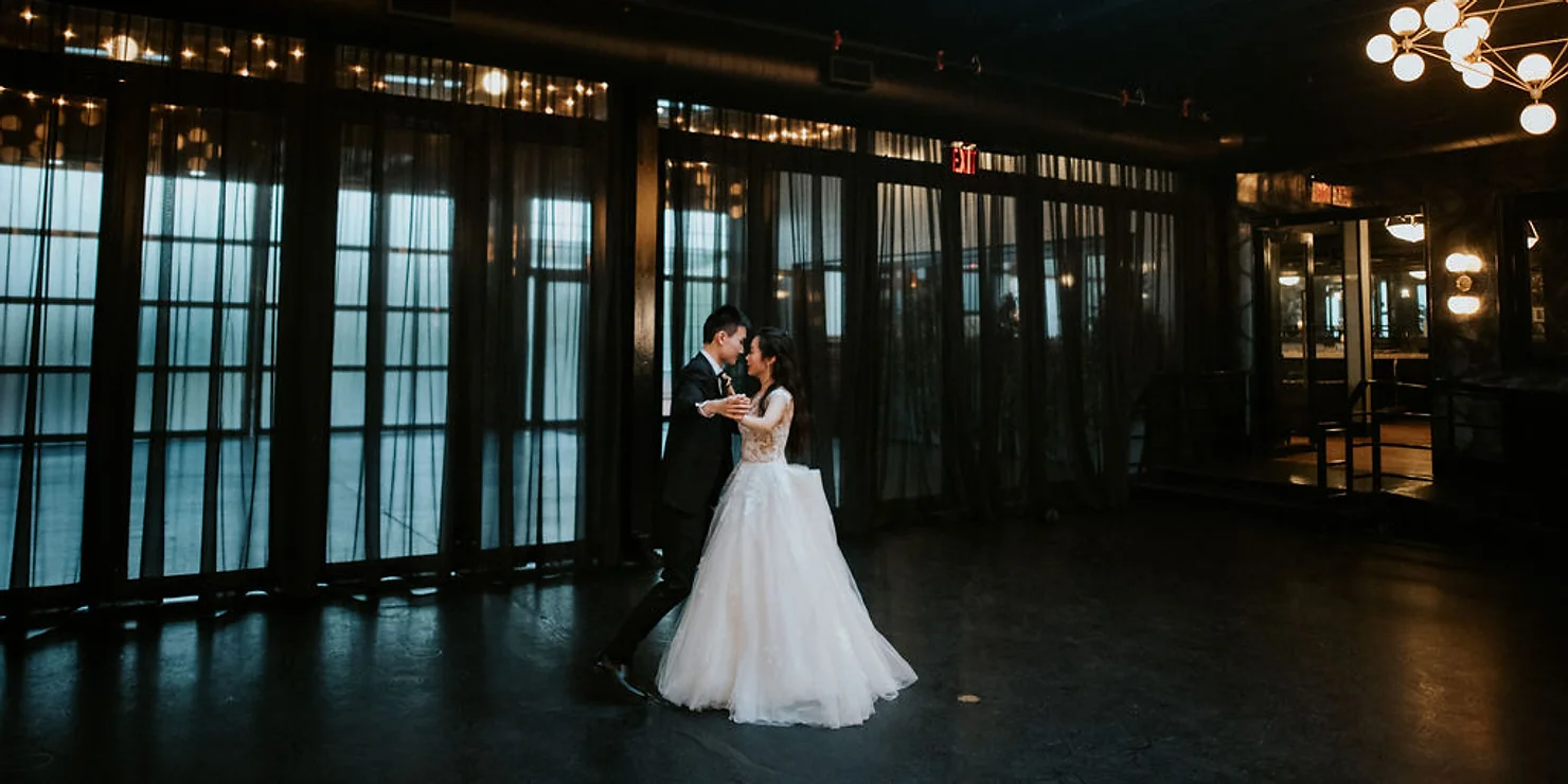 NYC Wedding DJ for 501 Union wedding venue First Dance