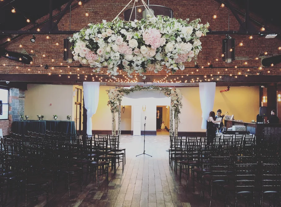 The 26 Bridge Wedding Guide Every Brooklyn Couple Should Read