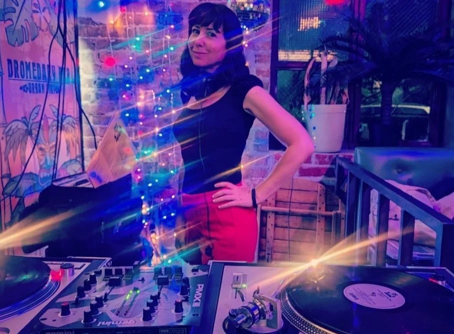 The top 10 things 2026 couples value most in a wedding DJ